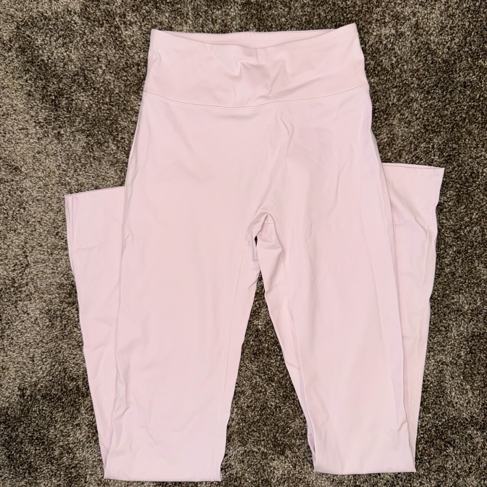 Brand New Musera Soft Pink Leggings Size Small